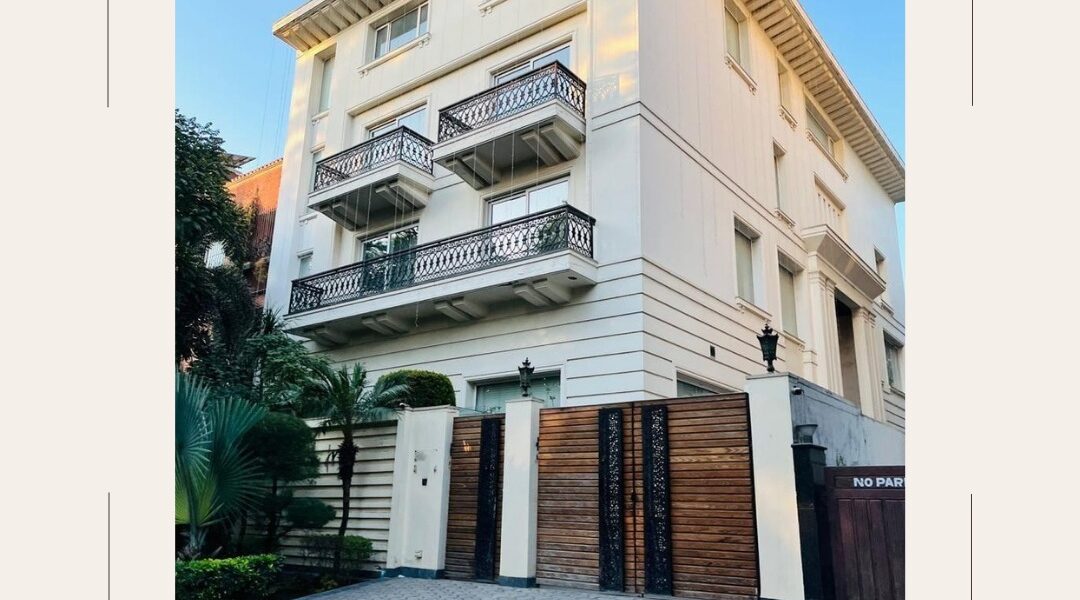 Representative image of a luxury 400 sq yrd Kothi for sale in Saket, South Delhi – actual images not disclosed by owner